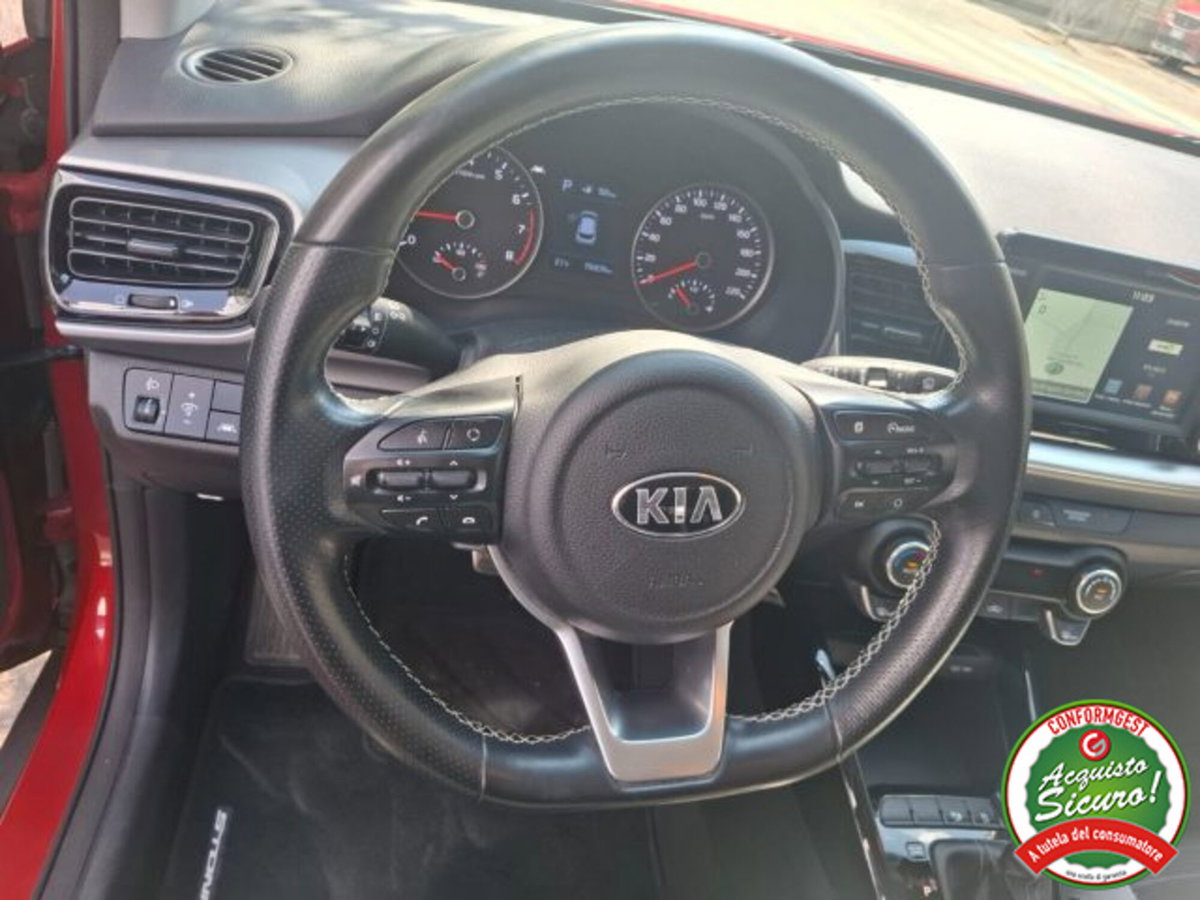 Kia Stonic 1.0 T-GDi 120 CV DCT7 Energy (13)