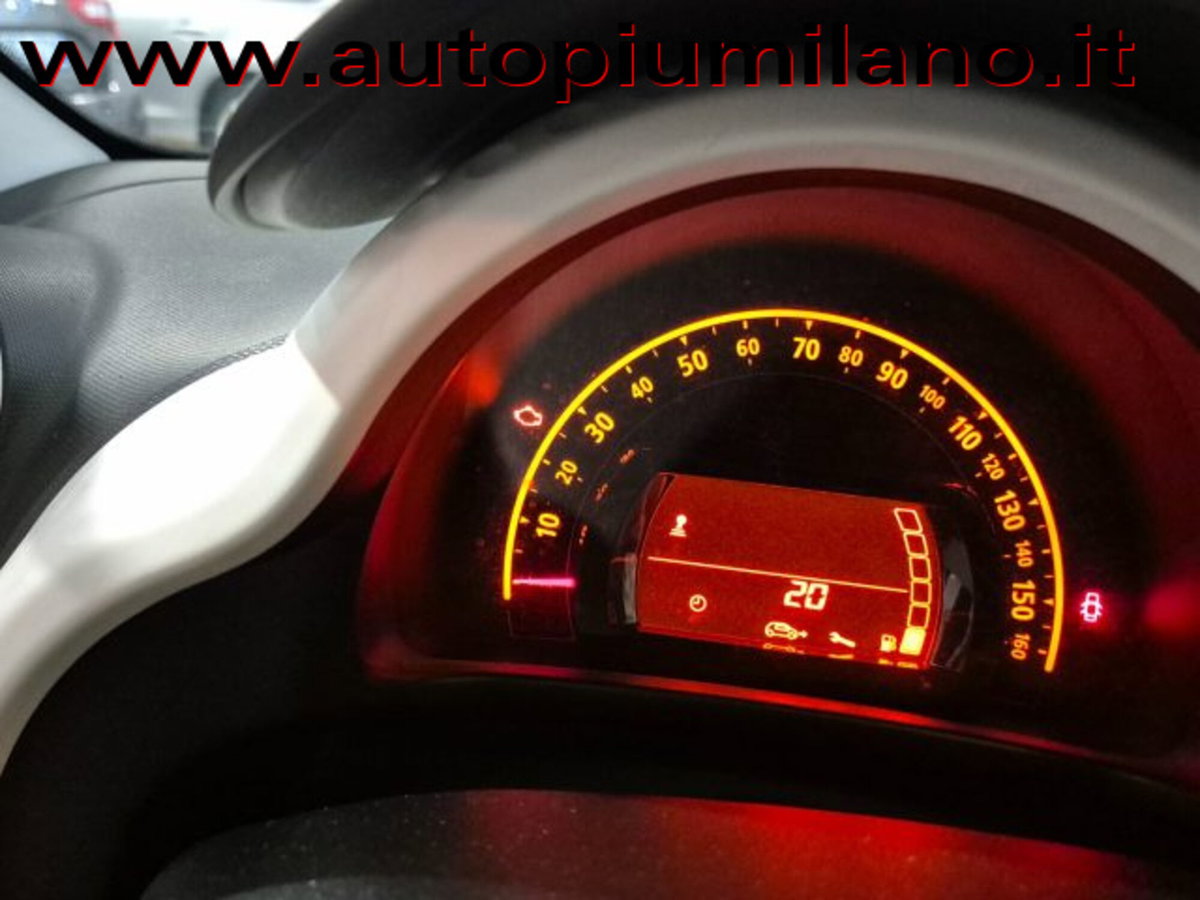 Renault Twingo SCe Life (12)