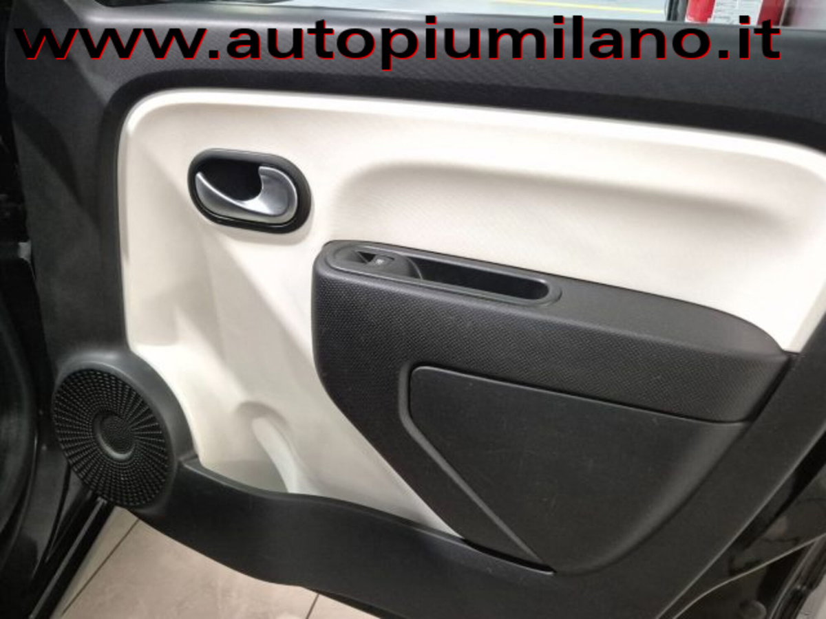 Renault Twingo SCe Life (13)