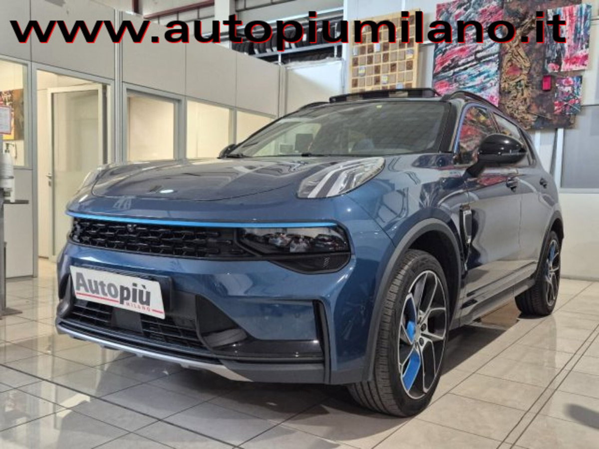 Lynk & Co 01 01 1.5 td phev