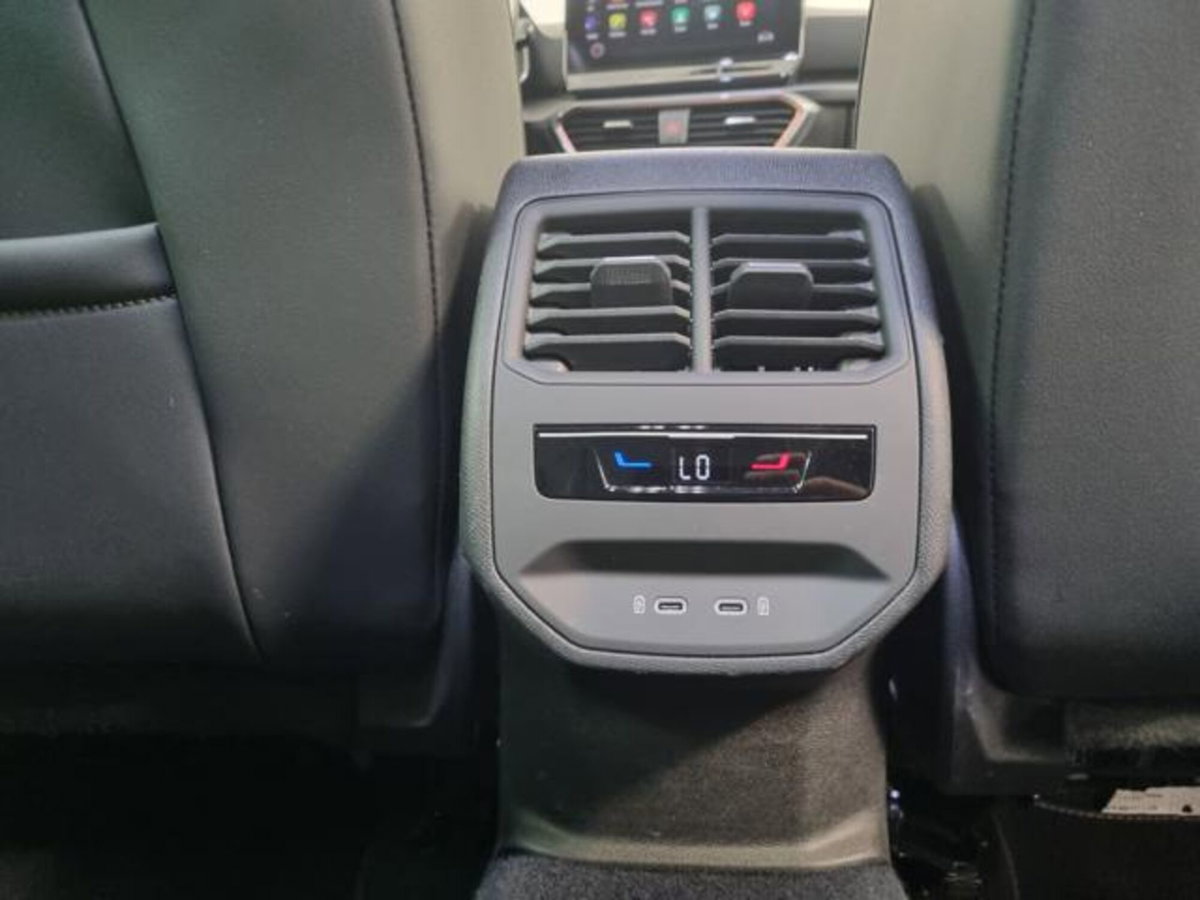 Cupra Formentor Formentor 1.4 e-Hybrid DSG (11)