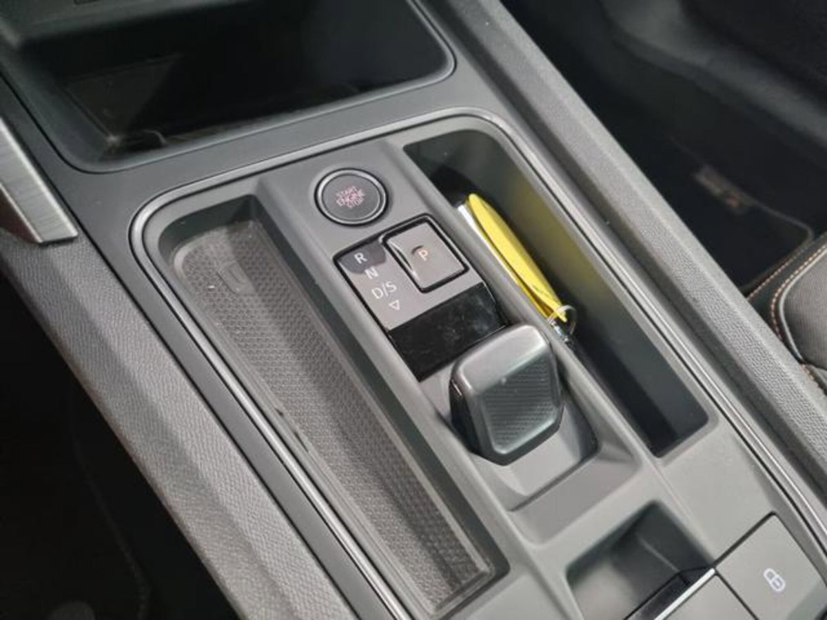 Cupra Formentor Formentor 1.4 e-Hybrid DSG (12)