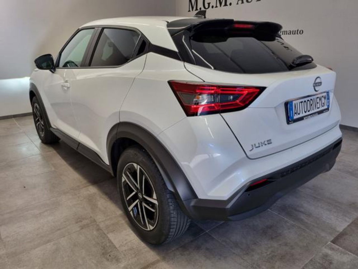 Nissan Juke 1.0 dig-t N-Connecta 114cv (17)
