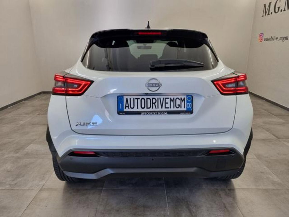 Nissan Juke 1.0 dig-t N-Connecta 114cv (3)