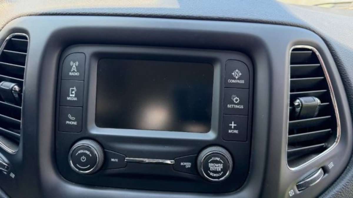Jeep Compass 1.6 Multijet II 2WD Longitude (7)