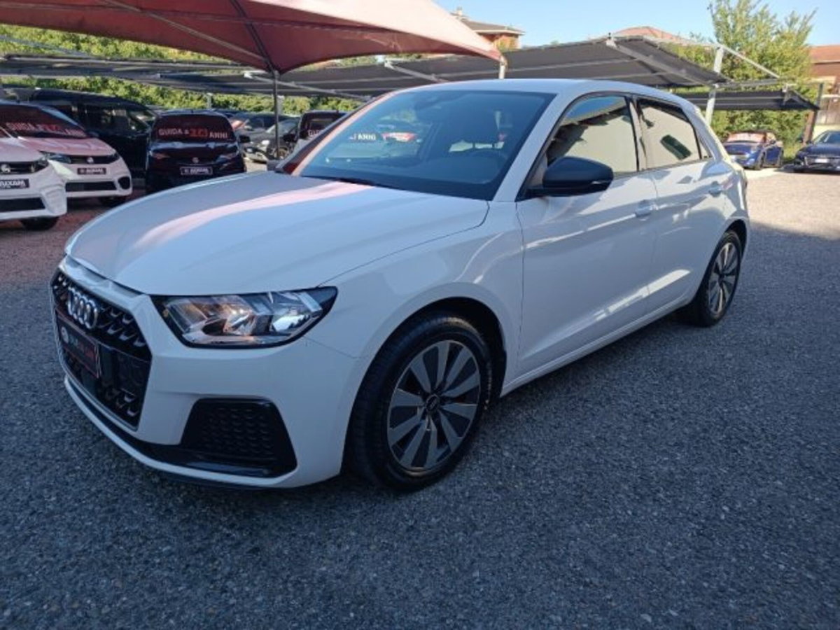 Audi A1 Sportback 25 TFSI Admired (3)