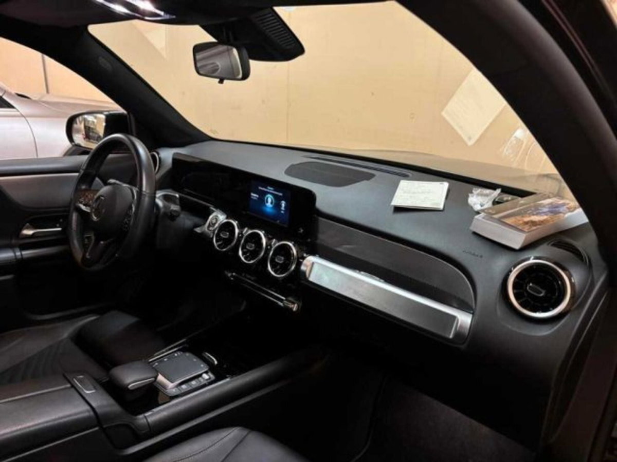 Mercedes-Benz GLB 220 d Automatic 4Matic Sport (6)