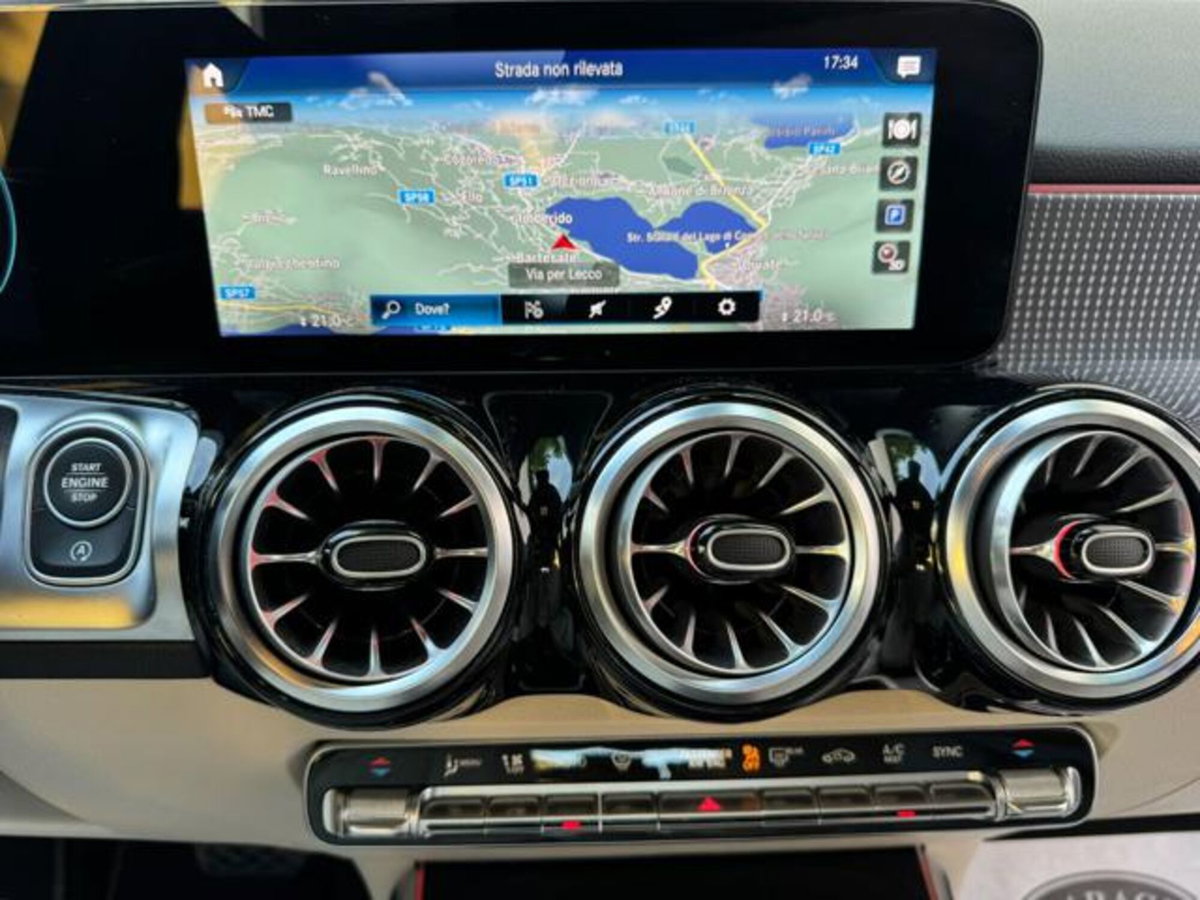 Mercedes-Benz GLB 200 d Automatic 4Matic Sport Plus (10)