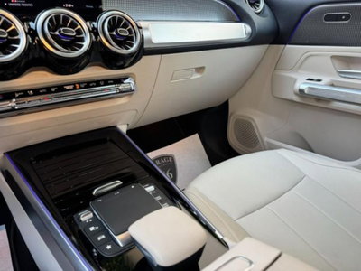 Mercedes-Benz GLB 200 d Automatic 4Matic Sport Plus (9)
