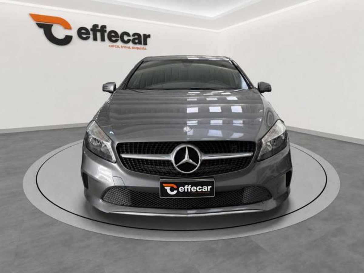 Mercedes-Benz Classe A 180 d Executive (2)