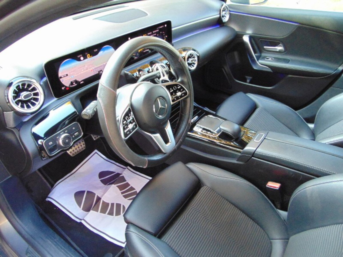 Mercedes-Benz Classe A 180 d Automatic Sport (10)