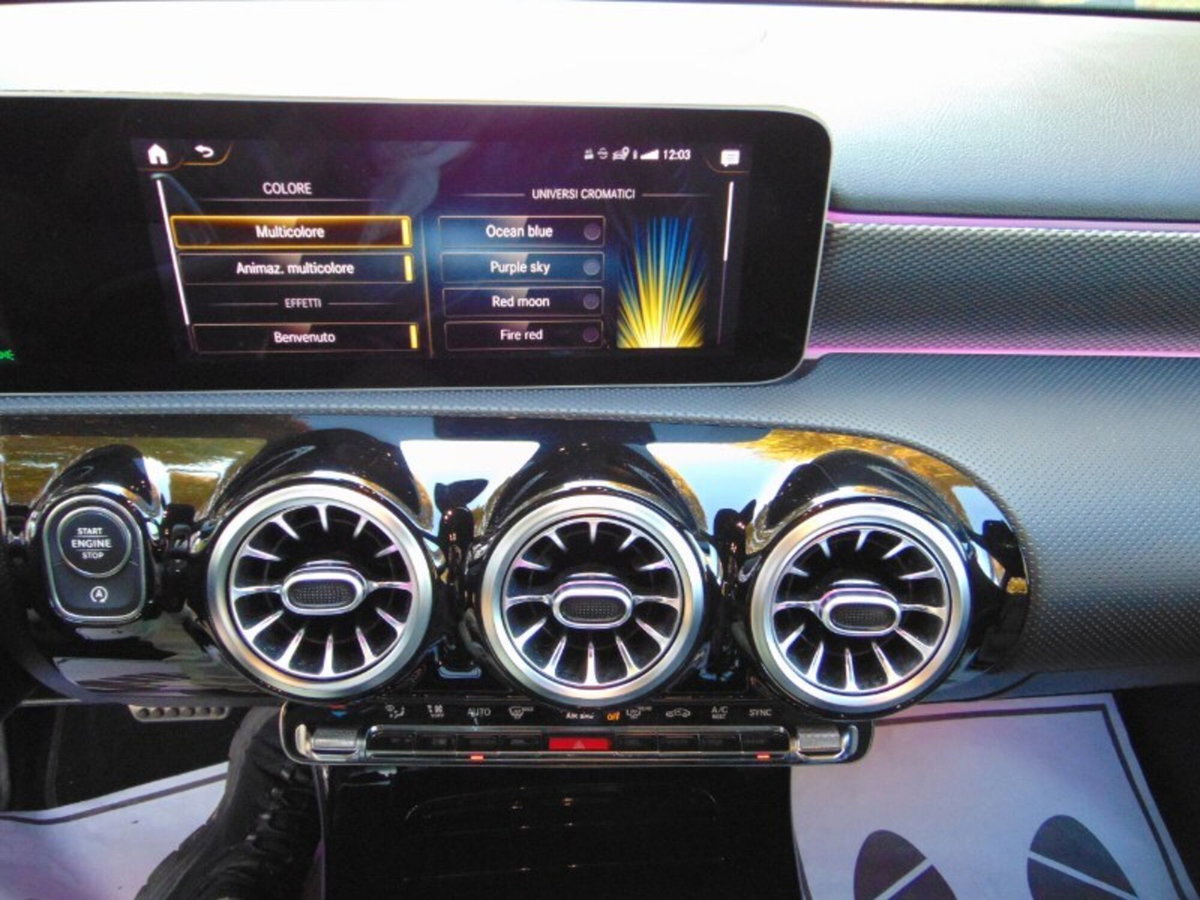 Mercedes-Benz Classe A 180 d Automatic Sport (20)