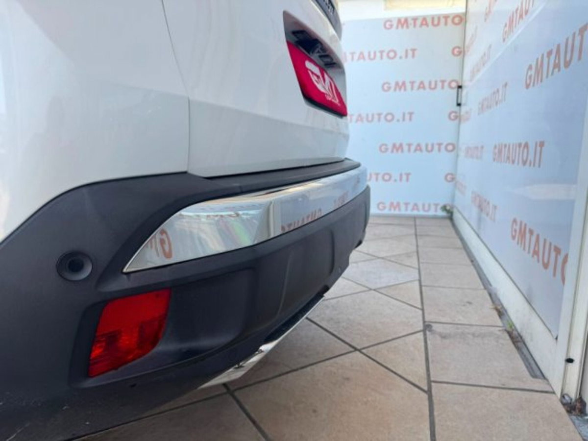 Peugeot 3008 BlueHDi 130 S&S EAT8 GT Line (11)