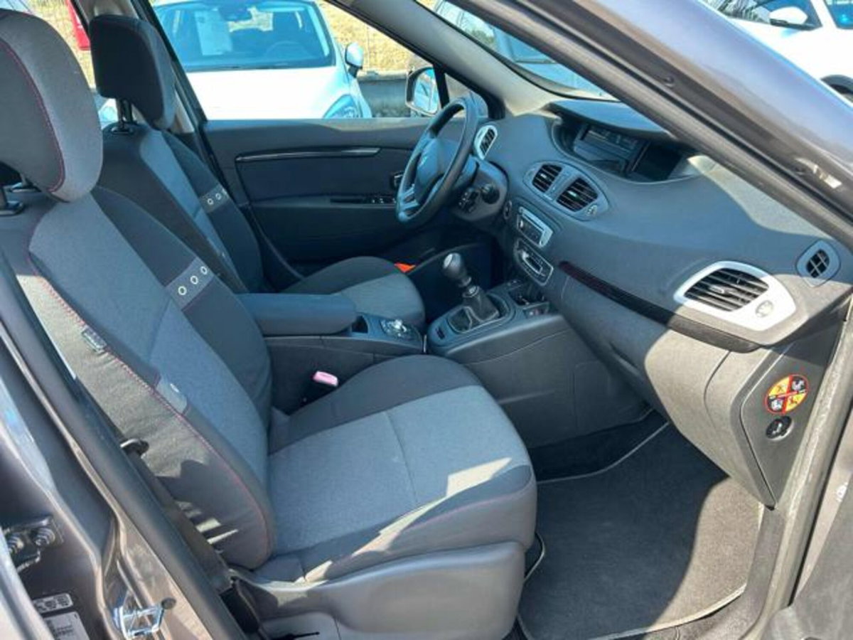 Renault Scenic E-Tech Electric 1.6 Wave (13)