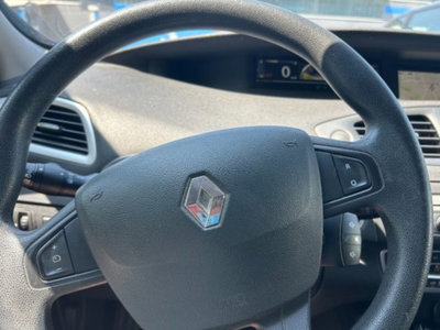 Renault Scenic E-Tech Electric 1.6 Wave (6)