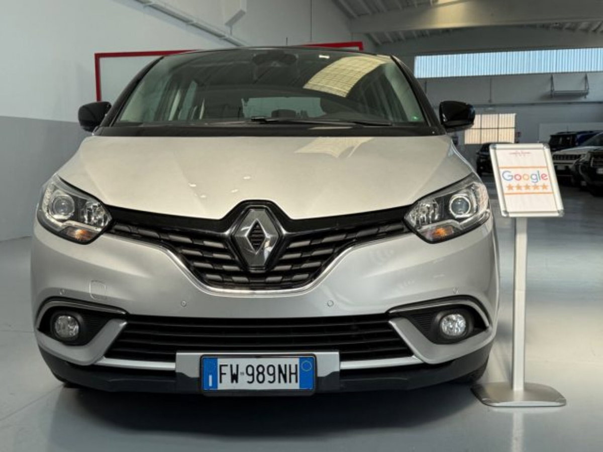 Renault Scenic E-Tech Electric 1.9 dCi Confort Dynamique (2)