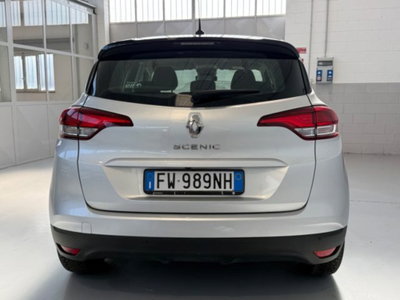 Renault Scenic E-Tech Electric 1.9 dCi Confort Dynamique (6)