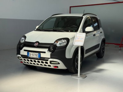 Fiat Panda Cross 1.0 firefly hybrid Cross s&s 70cv 5p.ti usata