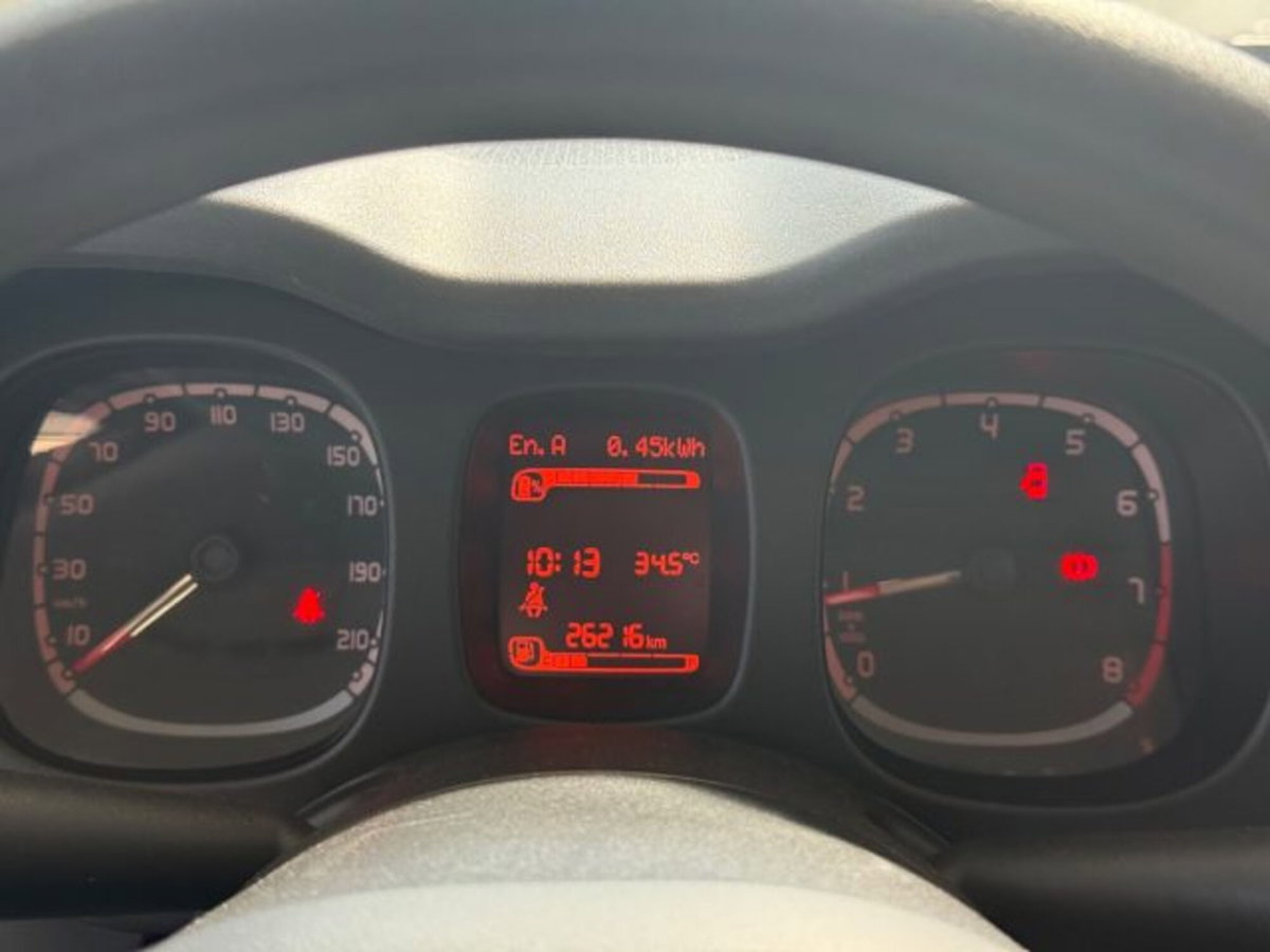 Fiat Panda Cross 1.0 firefly hybrid Cross s&s 70cv 5p.ti (11)