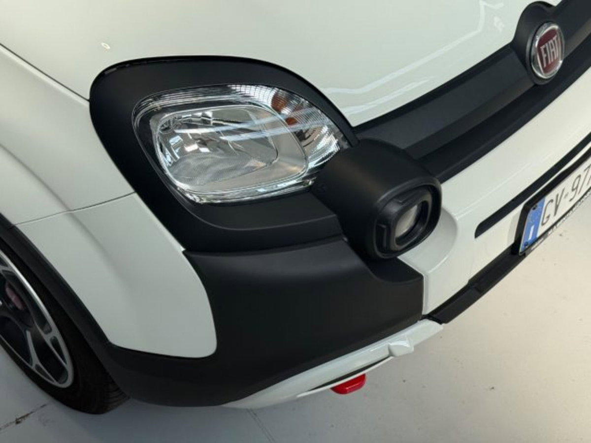 Fiat Panda Cross 1.0 firefly hybrid Cross s&s 70cv 5p.ti (17)