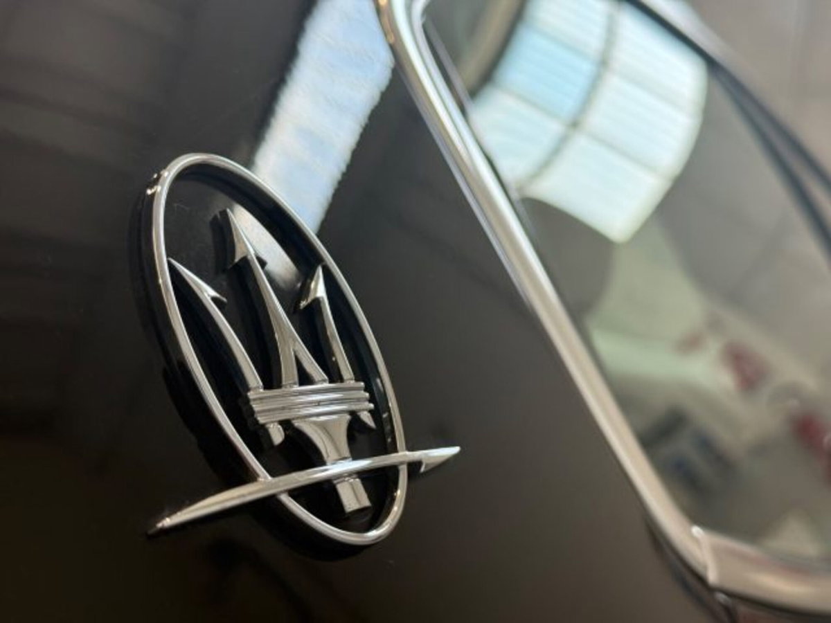 Maserati Ghibli Ghibli V6 Diesel (10)