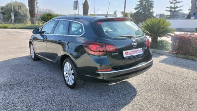 Opel Astra Station Wagon 1.7 CDTI 110CV Sports Cosmo (4)