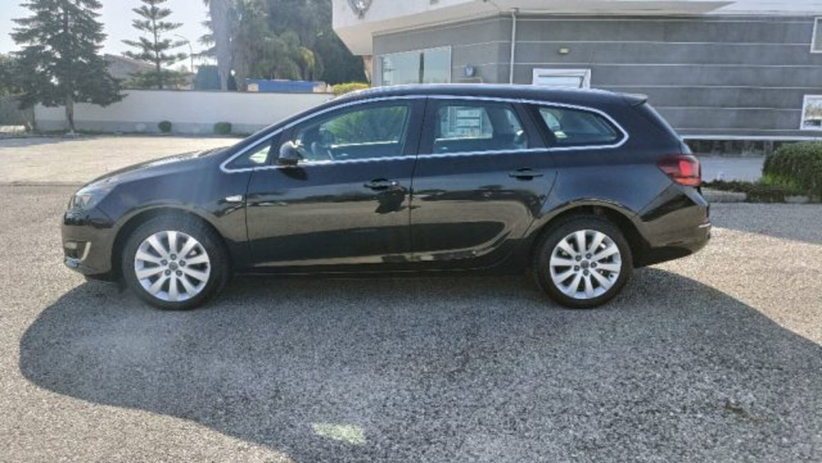 Opel Astra Station Wagon 1.7 CDTI 110CV Sports Cosmo (7)