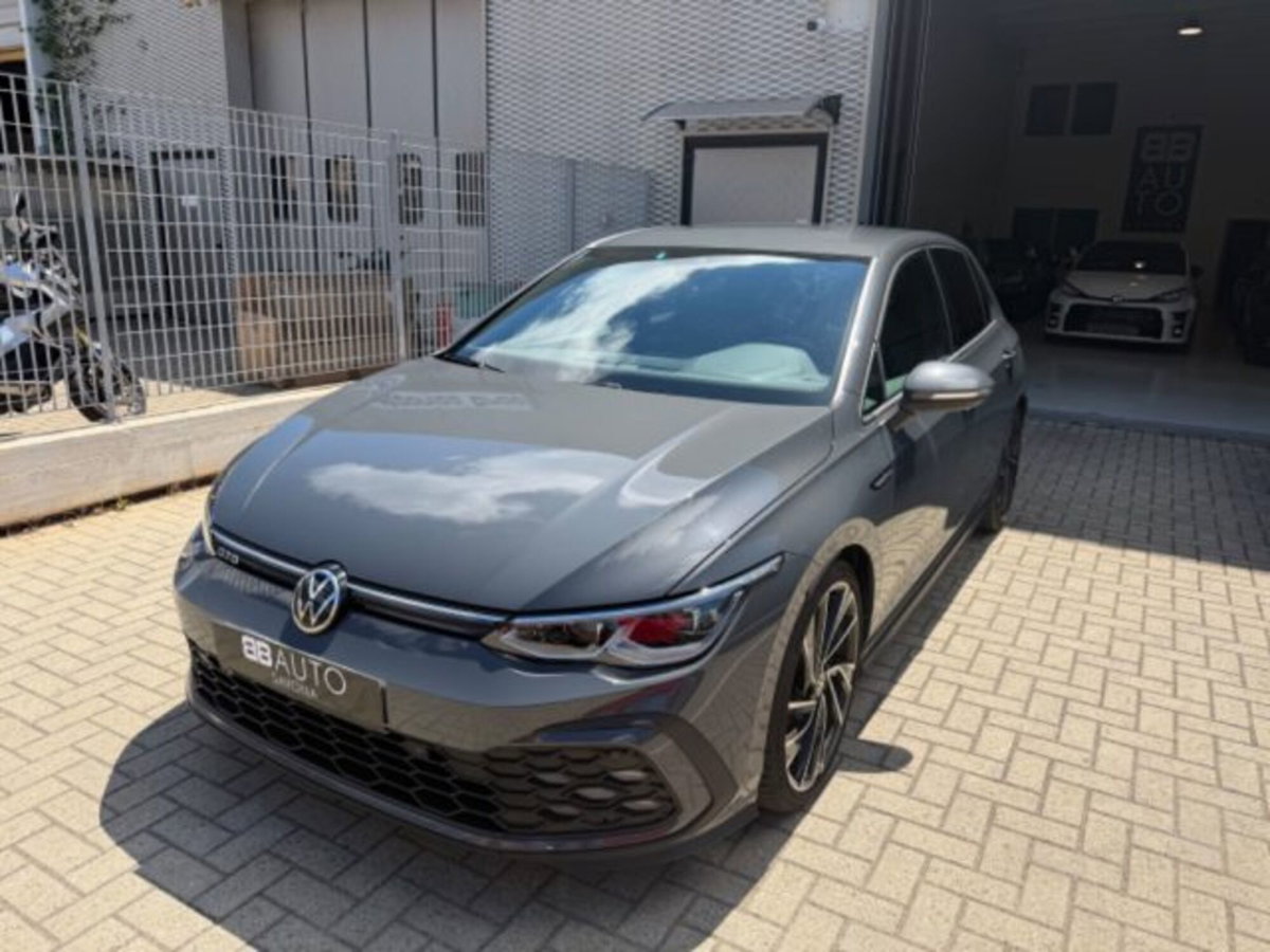 Volkswagen Golf 2.0 TDI GTD DSG (2)