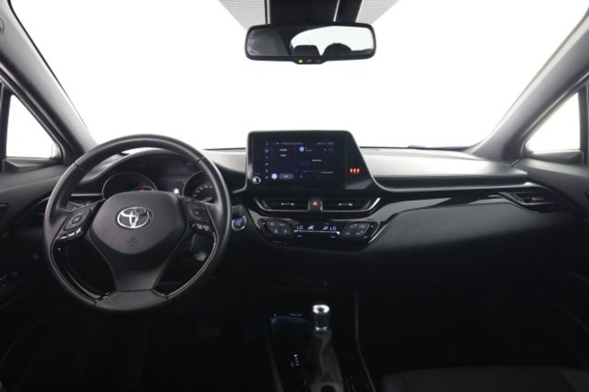 Toyota Toyota C-HR 2.0 Hybrid E-CVT Lounge (4)