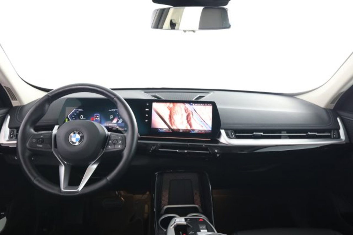 BMW X1 sDrive 18i xLine (4)