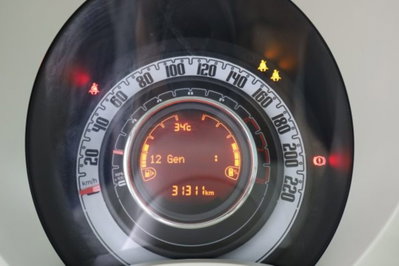 Fiat 500 1.0 Hybrid Dolcevita (7)