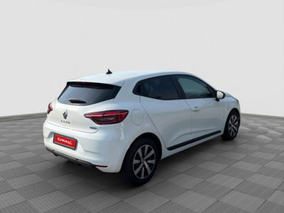 Renault Clio Full Hybrid E-Tech 145 CV 5 porte Evolution (5)