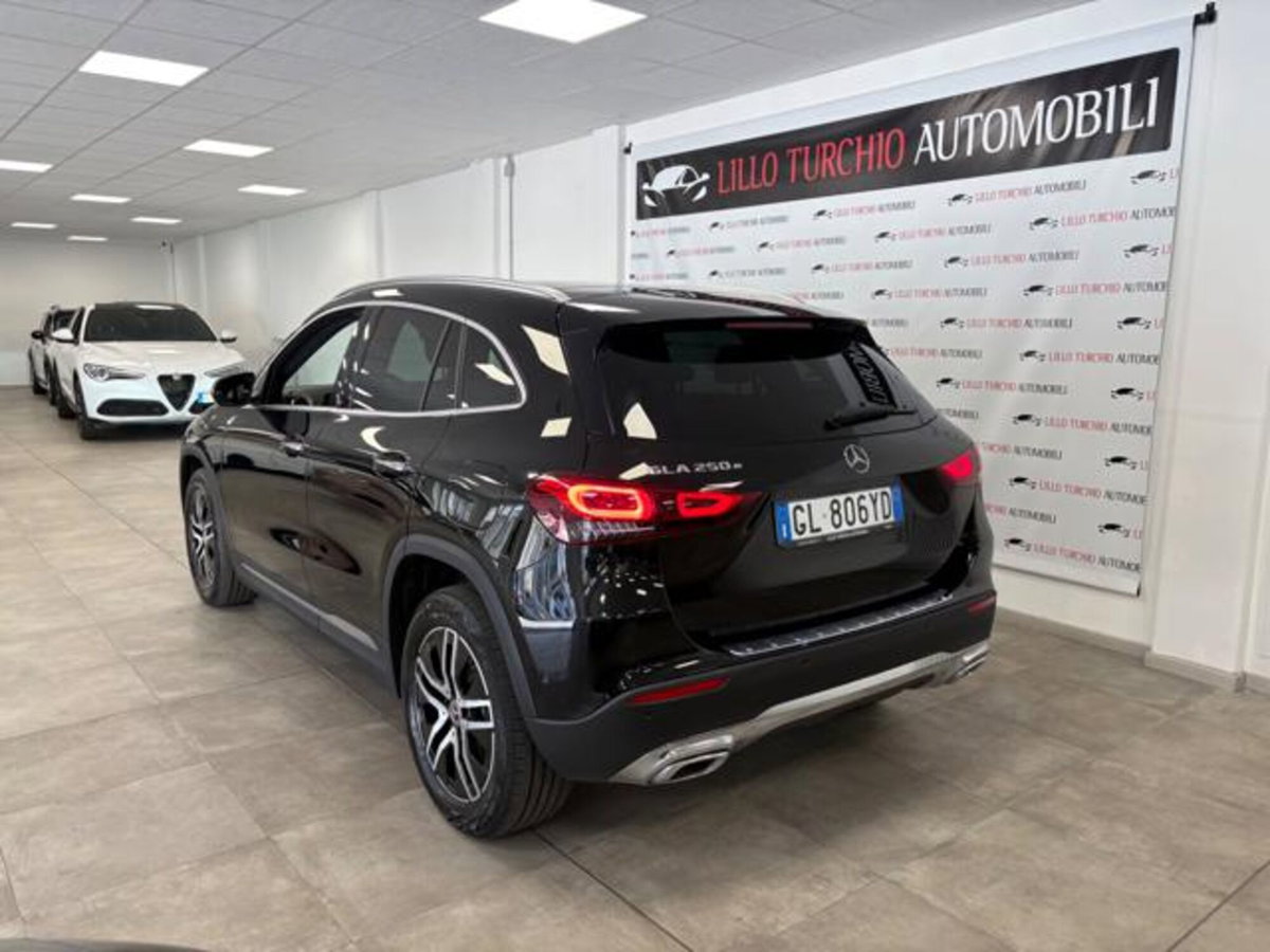 Mercedes-Benz GLA SUV 250 e Plug-in hybrid Automatic Sport Plus (4)