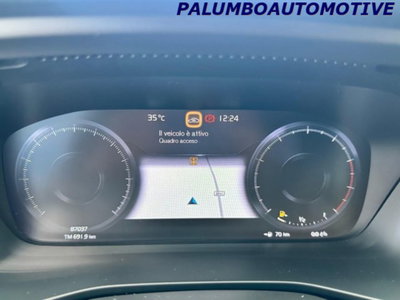 Volvo XC40 T2 automatico Core (10)