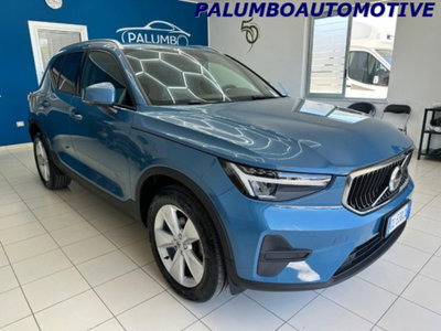Volvo XC40 T2 automatico Core (3)