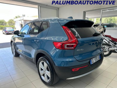 Volvo XC40 T2 automatico Core (5)