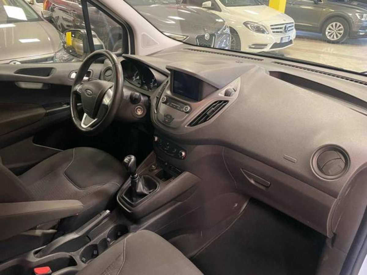Ford Transit Courier 1.5 TDCi 100CV  Trend (11)