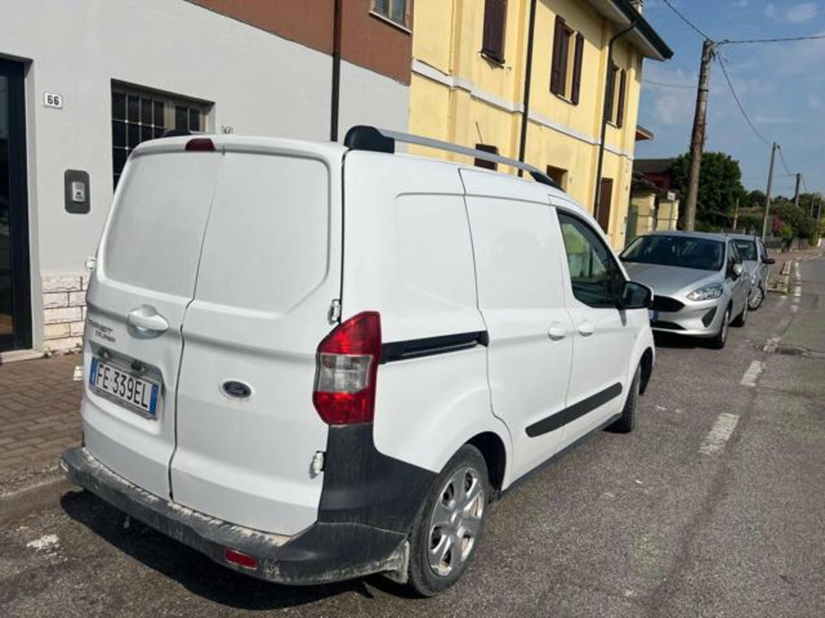 Ford Transit Courier 1.5 TDCi 75CV  Trend (4)