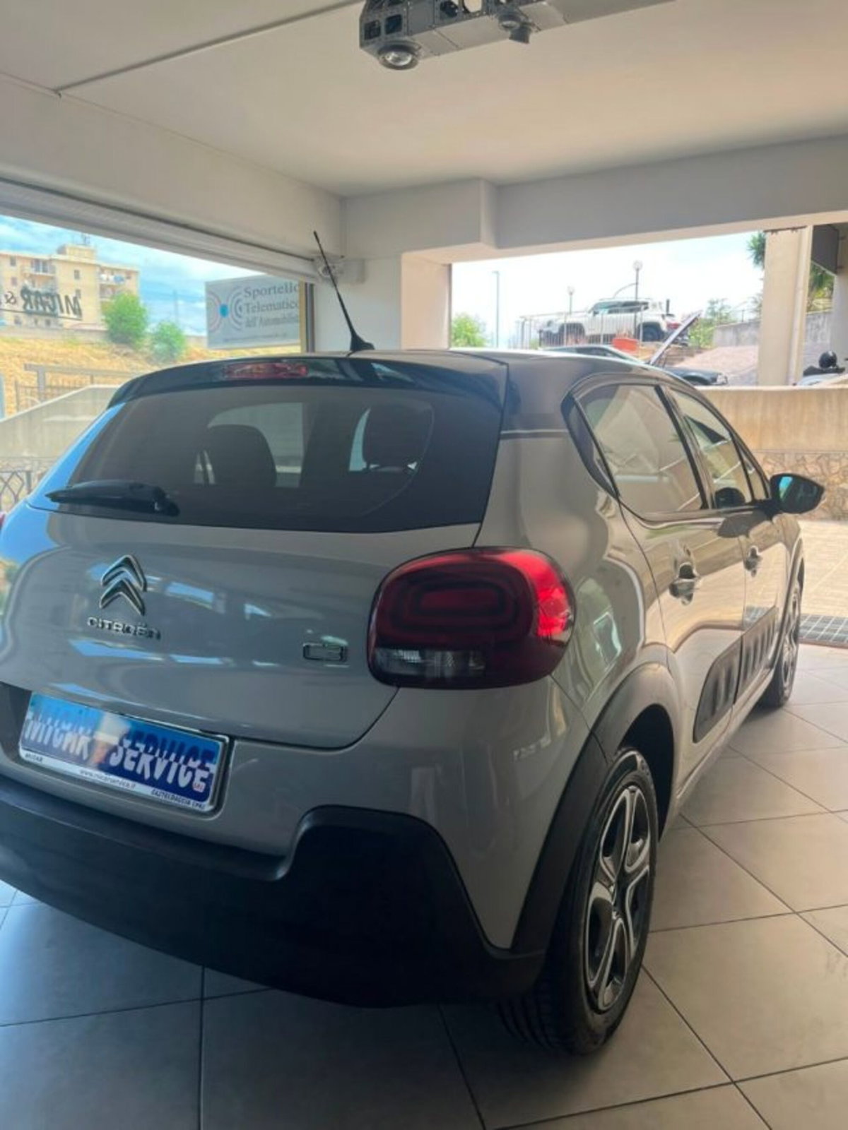 Citroen C3 BlueHDi 100 S&S Shine (5)