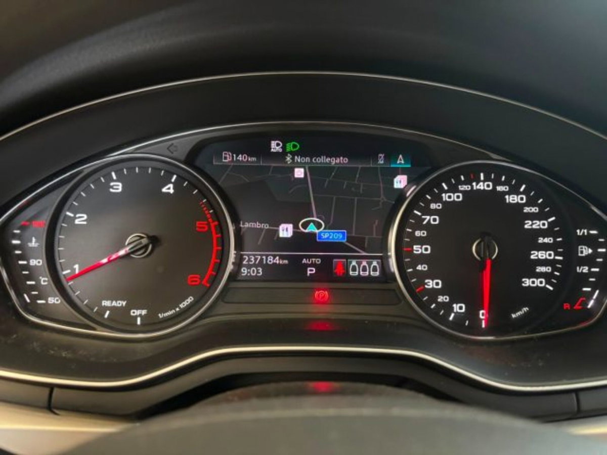 Audi A4 Avant 30 2.0 tdi mhev S Line edition 136cv s-tronic (12)