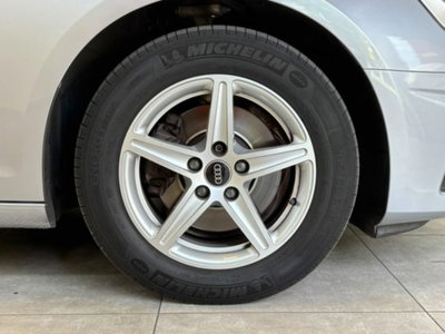Audi A4 Avant 30 2.0 tdi mhev S Line edition 136cv s-tronic (7)