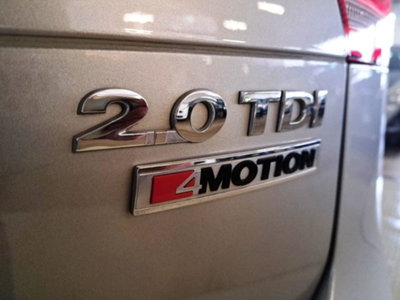 Volkswagen Tiguan 2.0 TDI SCR 4MOTION Executive BlueMotion Technology (16)