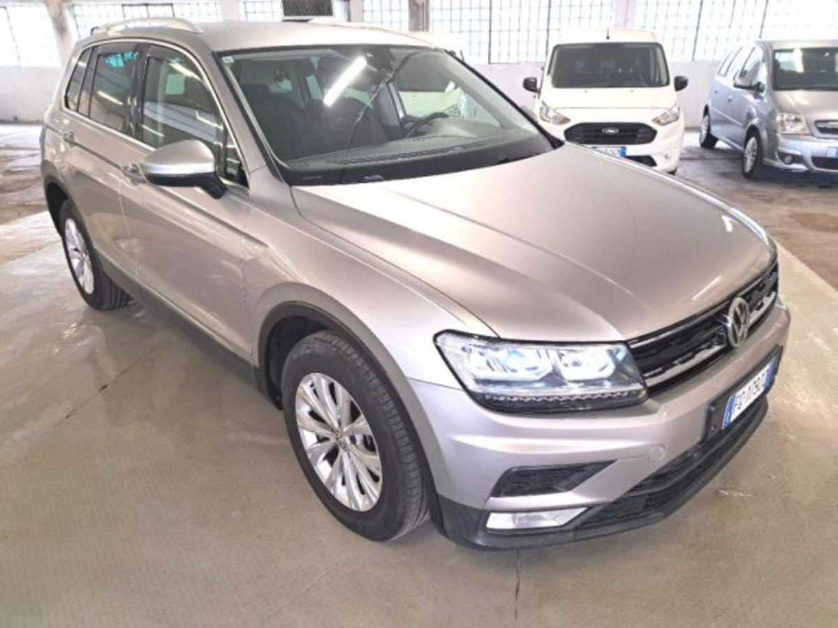Volkswagen Tiguan 2.0 TDI SCR 4MOTION Executive BlueMotion Technology (5)