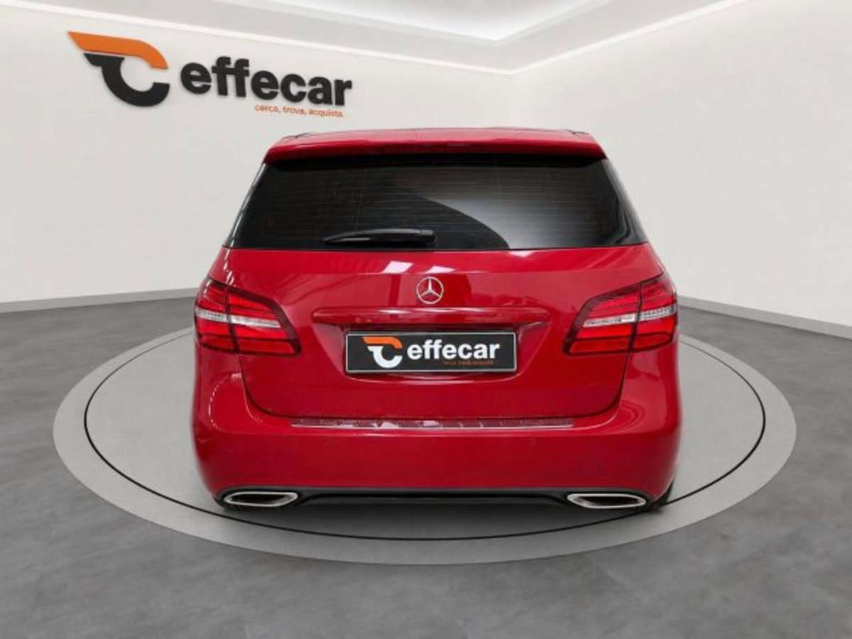 Mercedes-Benz Classe B 180 CDI Premium (5)