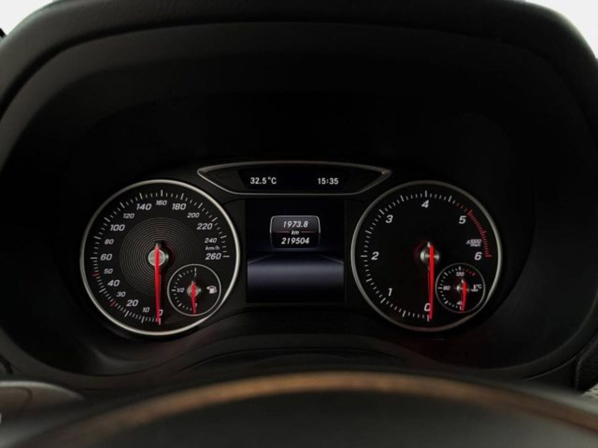 Mercedes-Benz Classe B 180 CDI Premium (9)