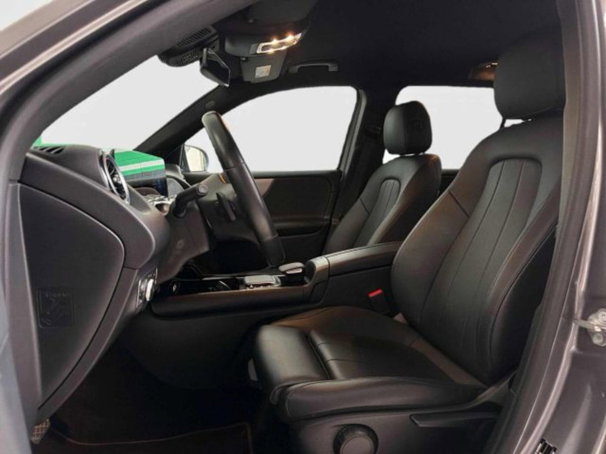 Mercedes-Benz GLB 200 d Automatic Executive (12)