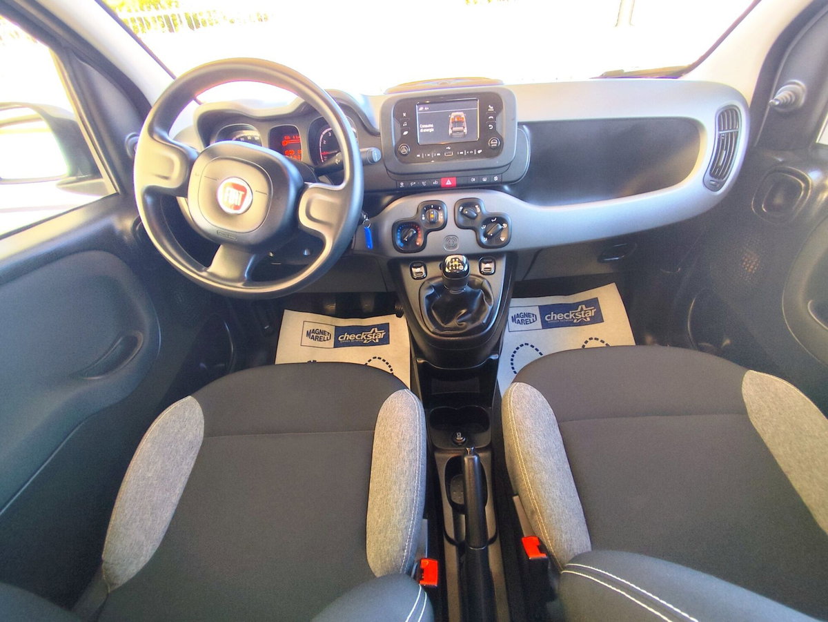 Fiat Panda 1.0 FireFly S&S Hybrid City Cross (13)