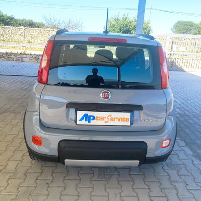 Fiat Panda 1.0 FireFly S&S Hybrid City Cross (9)