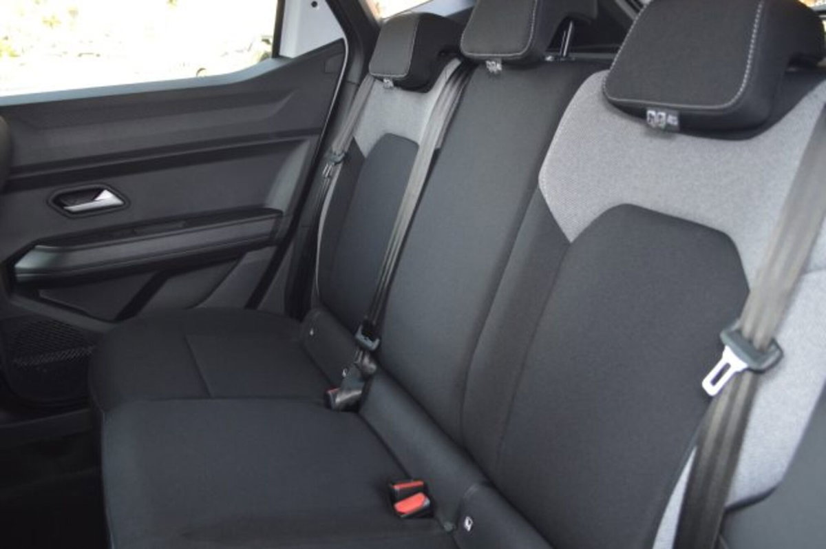 Dacia Duster 1.2 Eco-G Journey 120cv (9)