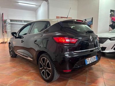 Renault Clio dCi 8V 90CV EDC Start&Stop 5 porte Energy Intens (13)